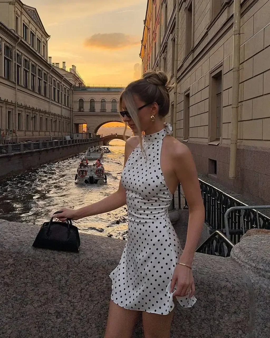 Women's Backless, Sleeveless Off Shoulder Lace Polka Dot Halter Dress